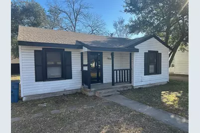 1021 N 23 1/2 Street, Corsicana, TX 75110 - Photo 1