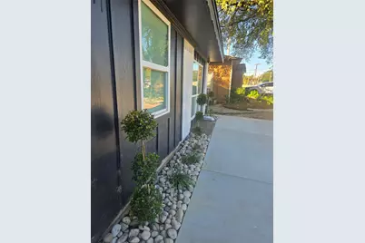 2117 Beaumont Street, Grand Prairie, TX 75051 - Photo 5