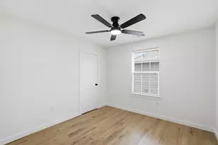 1927 S 20th St, Waco, TX 76706 - Photo 9