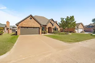 2309 River Rd, Granbury, TX 76048 - Photo 3