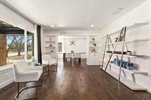 7127 E Mockingbird Ln, Dallas, TX 75214 - Photo 3