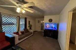 1516 Shilling Dr, Fort Worth, TX 76103 - Photo 5