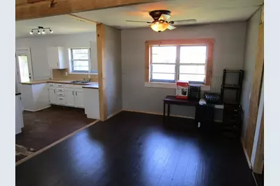 841 S 5th Avenue, Munday, TX 76371 - Photo 15