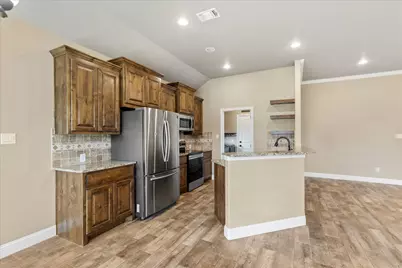 5000 Terlingua Drive, Granbury, TX 76048 - Photo 11