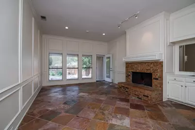 618 Stone Canyon Drive, Irving, TX 75063 - Photo 5