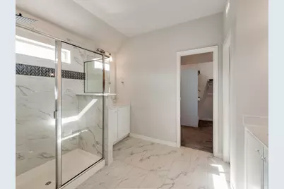 2152 Bailey Street, Carrollton, TX 75010 - Photo 17