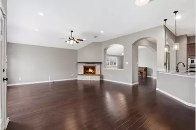 1029 Destrehan Court, Burleson, TX 76028 - Photo 13