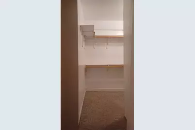 409 N Sylvania Avenue, Fort Worth, TX 76111 - Photo 21