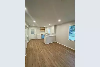 1610 W Frank Street, Grand Saline, TX 75140 - Photo 3