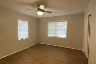 1610 W Frank St, Grand Saline, TX 75140 - Photo 5