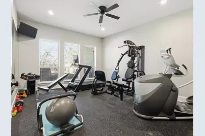 3109 Crest Lake Court, Arlington, TX 76016 - Photo 37