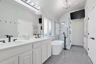 12701 Beech Tree Ln, Euless, TX 76040 - Photo 13