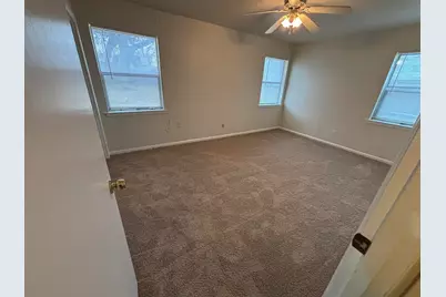 1222 Brookhollow Drive, Irving, TX 75061 - Photo 9