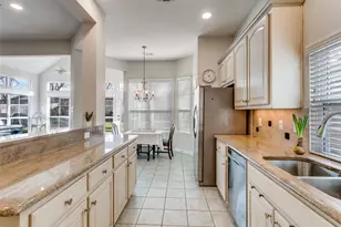 202 Ivy Glen Dr, Grapevine, TX 76051 - Photo 7