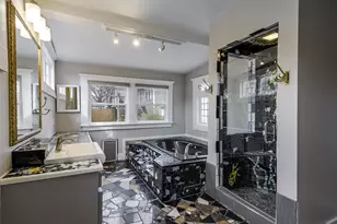 1616 Fairmount Ave, Fort Worth, TX 76104 - Photo 13