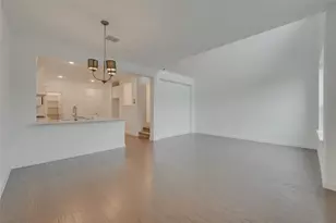 659 Trail Side Dr, Lewisville, TX 75067 - Photo 9