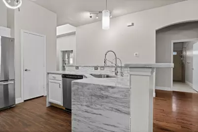 537 Shady Oaks Trail, Burleson, TX 76028 - Photo 5