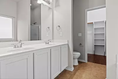 537 Shady Oaks Trail, Burleson, TX 76028 - Photo 11