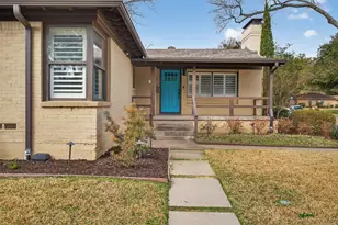 6170 Woodcrest Ln, Dallas, TX 75214 - Photo 1