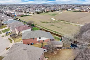 1989 Lariat Dr, Justin, TX 76247 - Photo 33