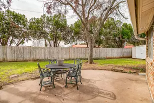 1116 Heather Ct, Benbrook, TX 76126 - Photo 33