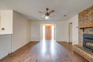 1116 Heather Ct, Benbrook, TX 76126 - Photo 9