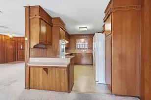 412 N Cummings Dr, Alvarado, TX 76009 - Photo 5