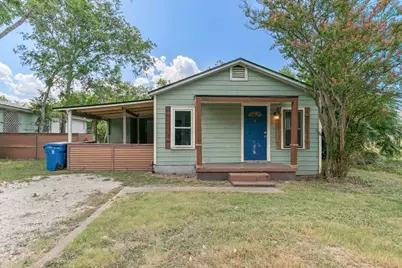 304 S Colorado Street, Whitney, TX 76692 - Photo 1