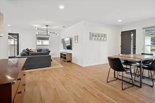 3148 Woodwind Ln, Dallas, TX 75229 - Photo 5