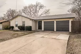 2712 Allen Ave, Arlington, TX 76014 - Photo 3