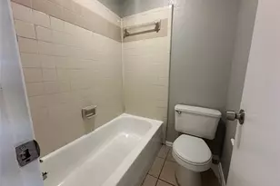 1021 Vera Ct, Irving, TX 75060 - Photo 17