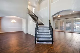 8117 Halliford Dr, Plano, TX 75024 - Photo 5