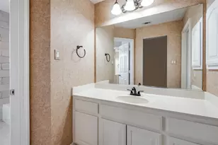 8117 Halliford Dr, Plano, TX 75024 - Photo 29