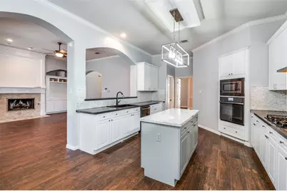 8117 Halliford Drive, Plano, TX 75024 - Photo 15