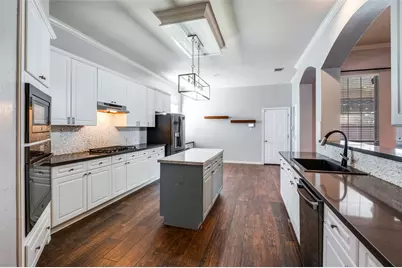 8117 Halliford Drive, Plano, TX 75024 - Photo 13