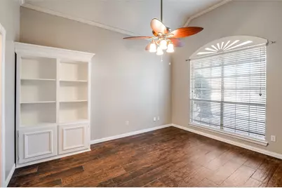 8117 Halliford Drive, Plano, TX 75024 - Photo 31