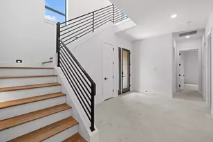 2323 N Carroll Ave, Dallas, TX 75204 - Photo 3