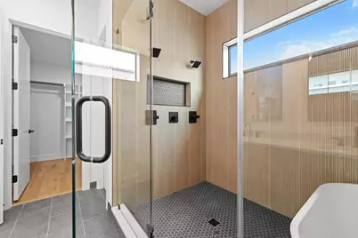 2323 N Carroll Avenue, Dallas, TX 75204 - Photo 27