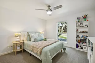 9522 Robin Meadow Dr, Dallas, TX 75243 - Photo 17