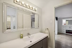 9522 Robin Meadow Dr, Dallas, TX 75243 - Photo 23