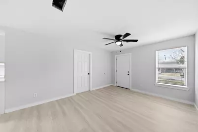 2516 Marfa Avenue, Dallas, TX 75216 - Photo 15