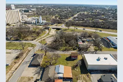 606 Wainwright Street, Denton, TX 76201 - Photo 11