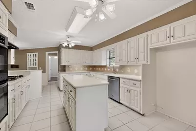 8625 Scott Circle, Frisco, TX 75034 - Photo 11