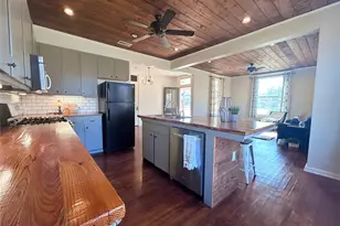 931 N 12th St, Waco, TX 76707 - Photo 11