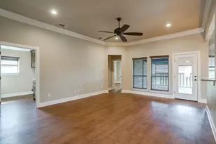 110 Hummingbird Dr, Weatherford, TX 76088 - Photo 3