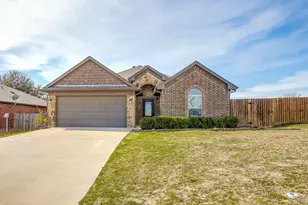 110 Hummingbird Dr, Weatherford, TX 76088 - Photo 1