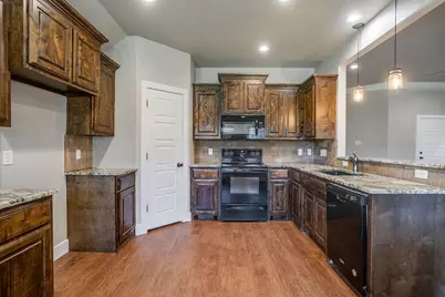 110 Hummingbird Drive, Weatherford, TX 76088 - Photo 13