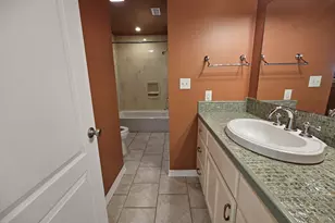 5731 N Cape Dr, Chandler, TX 75758 - Photo 15