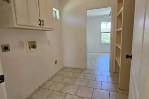 5731 N Cape Dr, Chandler, TX 75758 - Photo 11