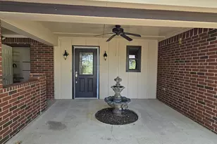 5731 N Cape Dr, Chandler, TX 75758 - Photo 3